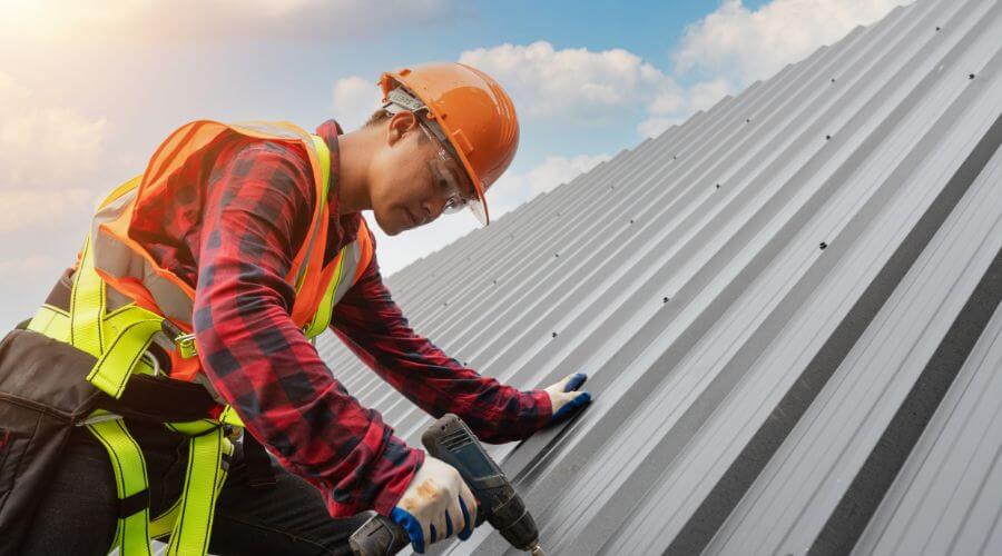 Professional Emergency Roof Repairs services in Amanda Park, WA
